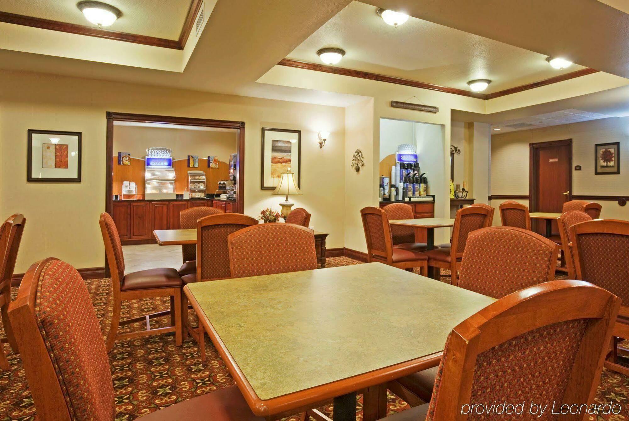 Holiday Inn Express&Suites Wausau, an IHG Hotel Weston Exterior foto
